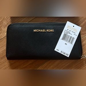 Michael Kors large trifold leather wallet black new